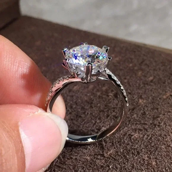 💥NEW MOISSANITE SILVER ROUND TWISTED BIG FLOWER SOLITAIRE ENGAGEMENT RING, K758 - Picture 2 of 7